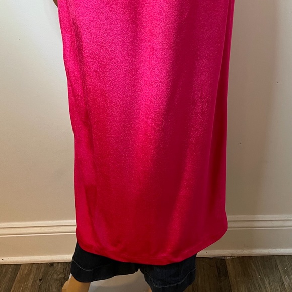 Magenta velour sleeveless duster tunic with slits! - Picture 10 of 12